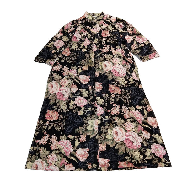 Vintage Dark Floral House Dress Size M L Black Cabbage Rose MuMu 1/2 Zip Kaftan - Picture 1 of 8